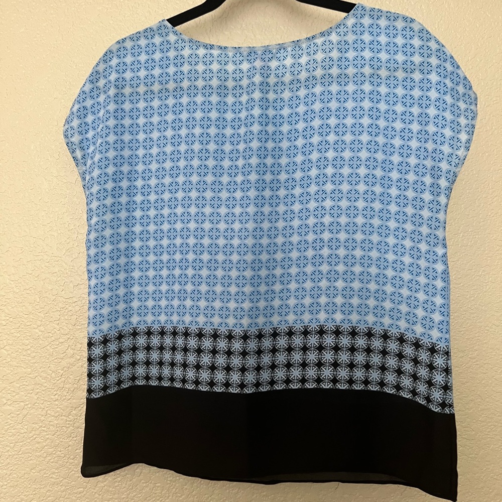 Vince Camuto top, size S